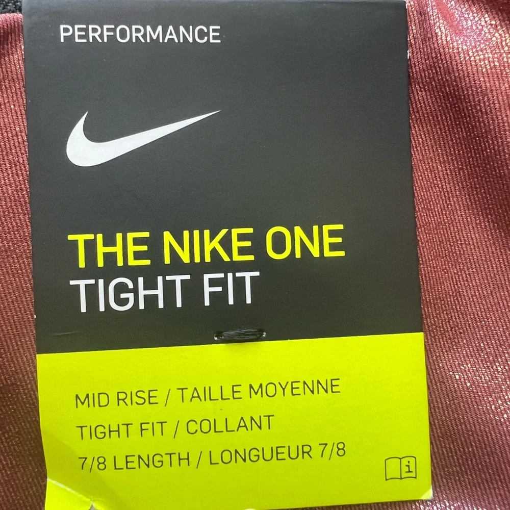 The Nike One Tight Fit Mid Rise 7/8 Length Shimmer Leggings Sz S Polyester Blend - Picture 13 of 13